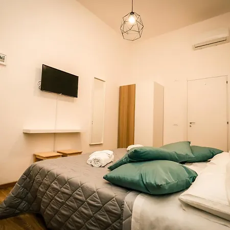 アパート Hostly - Nicole - 2br In Full Center ポンテデーラ